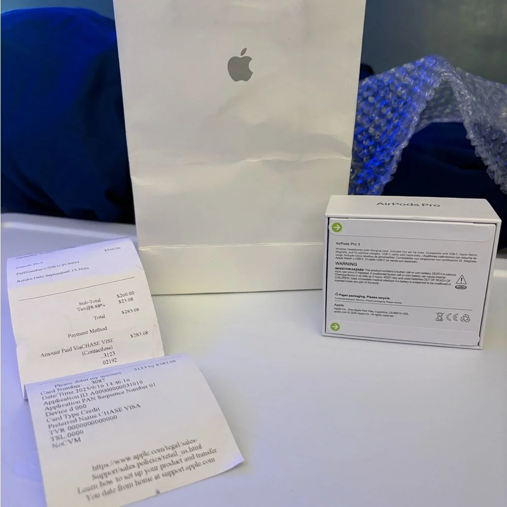 Apple AirPods Pro 3 Generation - Classic White